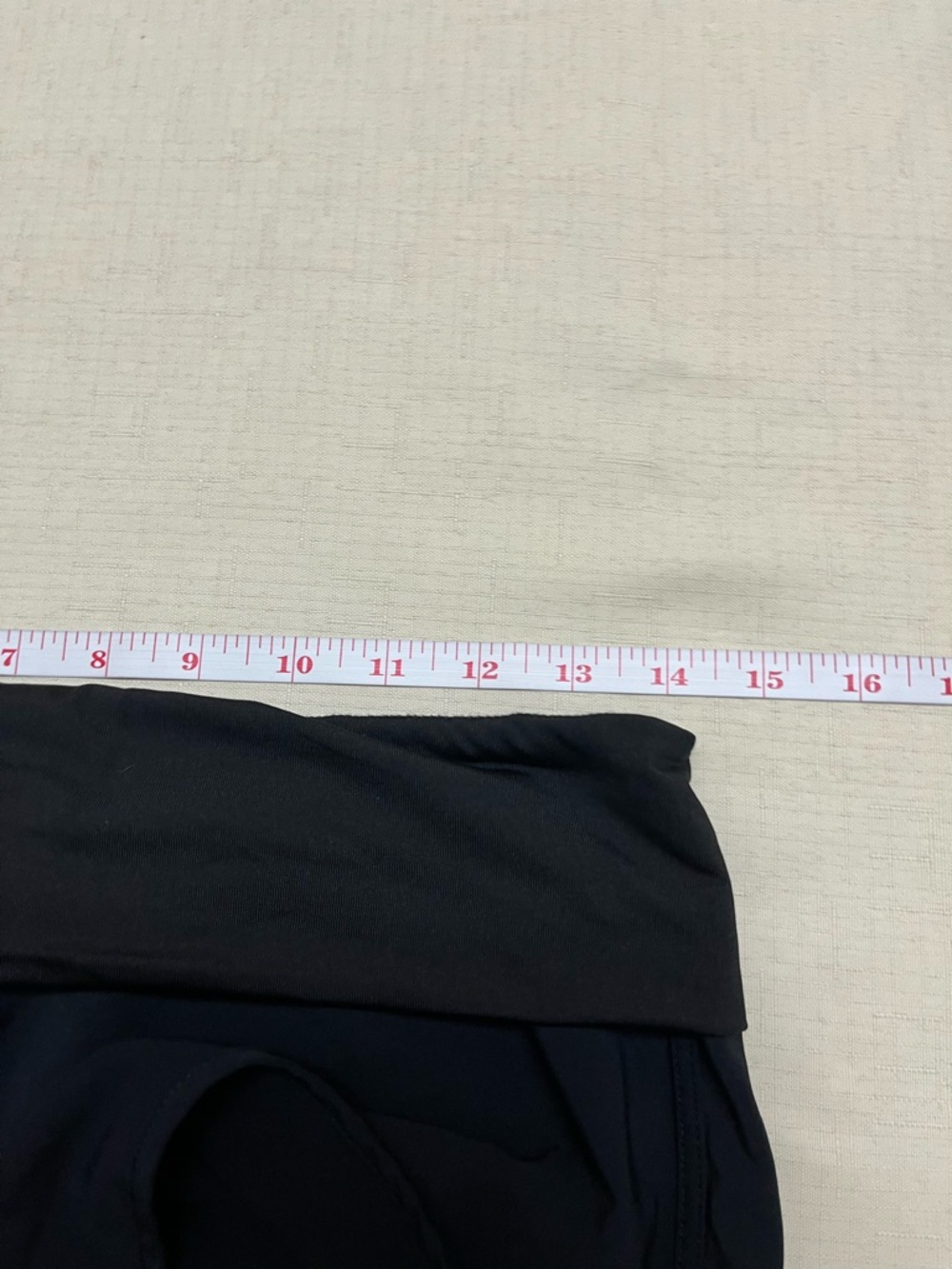 Roxy M black endless summer fold over 2” board shorts - Picture 4 of 14